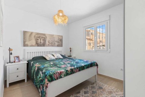 Kaupunkipientalo myytävänä Torrevieja, Alicante, Espanja, 4 makuuhuonetta, 71 m2 No. 145308 - kuva 4