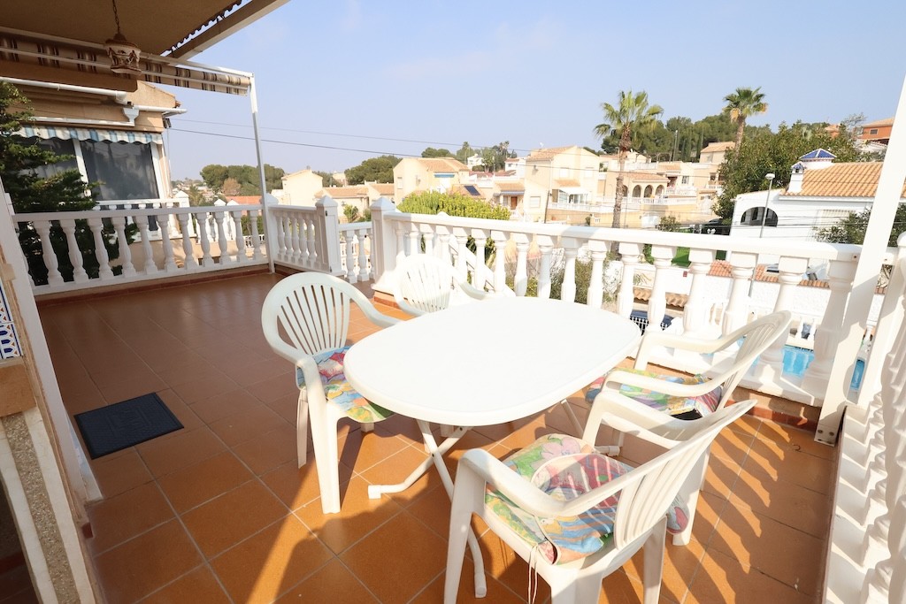 Villa a Los Balcones, Alicante, Spagna 3 camere da letto, 126 mq. N° 145306