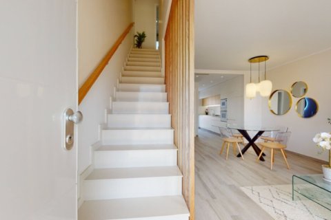 Kaupunkipientalo myytävänä Pilar de la Horadada, Alicante, Espanja, 3 makuuhuonetta, 81 m2 No. 145307 - kuva 9