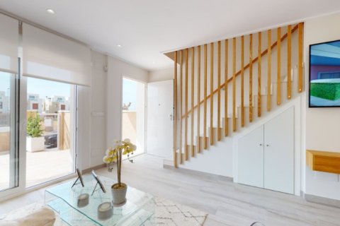 Kaupunkipientalo myytävänä Pilar de la Horadada, Alicante, Espanja, 3 makuuhuonetta, 81 m2 No. 145307 - kuva 5