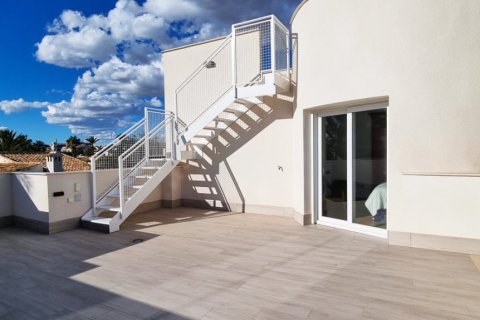 Huvila myytävänä Playa Flamenca II, Alicante, Espanja, 4 makuuhuonetta, 121 m2 No. 145310 - kuva 4