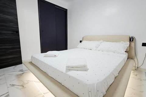 Lägenhet till salu Torrevieja, Alicante, Spanien 3 sovrum, 87 kvm. Nr. 139296 - foto 4