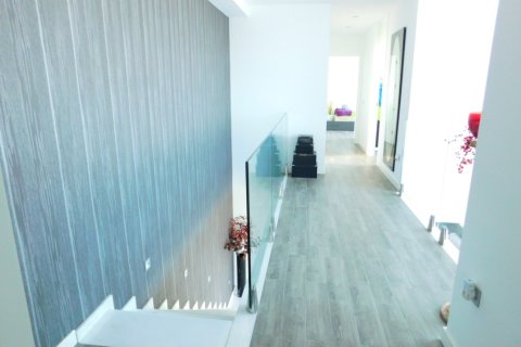 Villa pārdošanā Guardamar del Segura, Alicante, Spānijā 3 istabas, 290 m2 Nr. 144781 - attēls 18