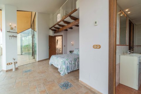 Villa en venta en Alicante, España 5 dormitorios, 600 m2 No. 144783 - foto 26