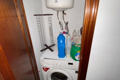 Apartment for sale in Torrevieja, Alicante, Spain 3 bedrooms, 95 sq.m. No. 144787 - photo 15