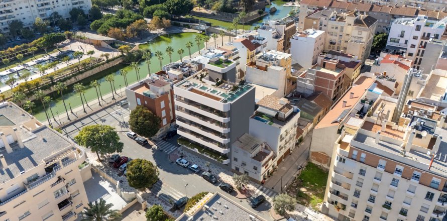 Appartamento a Malaga, Spagna 2 camere da letto, 93 mq. N° 180585