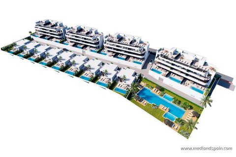 Huoneisto myytävänä Los Alcazares, Murcia, Espanja, 3 makuuhuonetta, 99 m2 No. 164734 - kuva 11