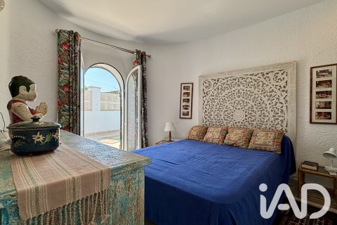 Продажа квартиры в Эльс-Поблетс, Аликанте, Испания 2 спальни, 70м2 №188070 - фото 17