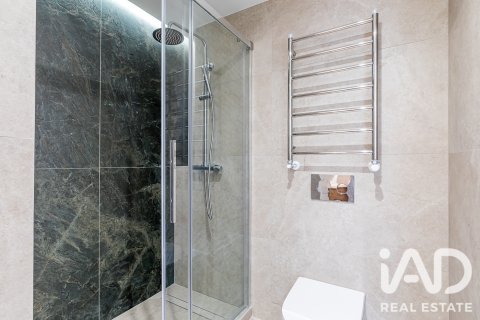 Продажа квартиры в Мадрид, Испания 2 спальни, 105м2 №188072 - фото 18