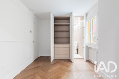 Продажа квартиры в Мадрид, Испания 2 спальни, 105м2 №188072 - фото 24