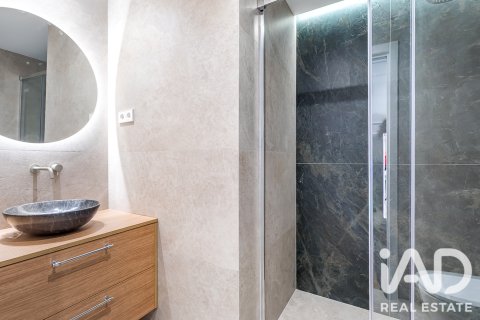 Продажа квартиры в Мадрид, Испания 2 спальни, 105м2 №188072 - фото 16