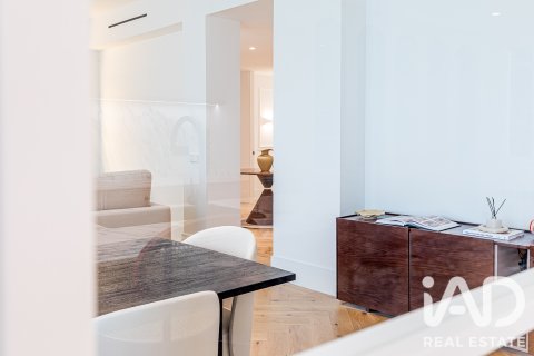 Продажа квартиры в Мадрид, Испания 4 спальни, 304м2 №188071 - фото 4