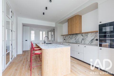 Продажа квартиры в Мадрид, Испания 4 спальни, 304м2 №188071 - фото 10