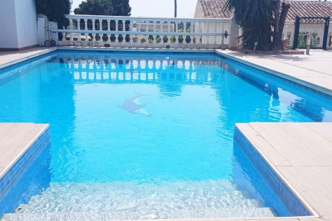 House à vendre à Mijas, Malaga, Espagne, 7 chambres, 276 m2 No. 188139 - photo 3
