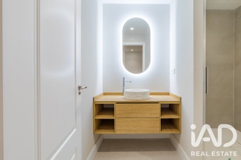 Продажа квартиры в Мадрид, Испания 3 спальни, 218м2 №188069 - фото 26