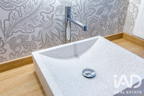 Продажа квартиры в Мадрид, Испания 3 спальни, 218м2 №188069 - фото 20