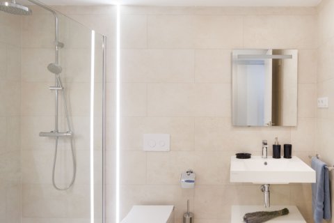Huoneisto myytävänä Fuengirola, Malaga, Espanja, 3 makuuhuonetta, 167 m2 No. 136874 - kuva 5