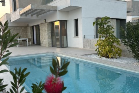 Villa for sale in Benidorm, Alicante, Spain 4 bedrooms, 244 sq.m. No. 136880 - photo 30