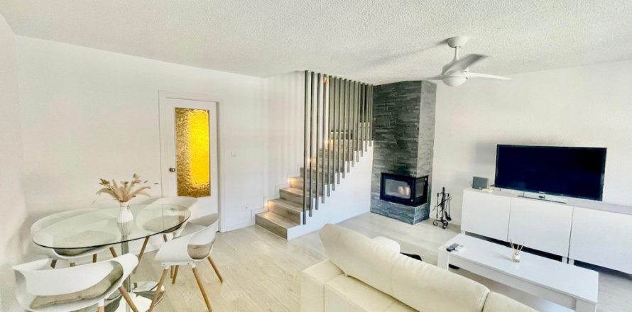 Townhouse Murcia, Spain 4 bedrooms, 197 sq.m. No. 139936