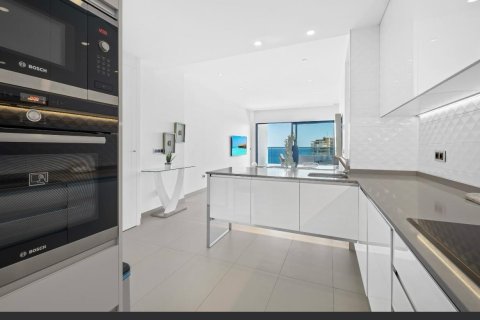 Apartment à Benidorm, Alicante, Espagne 2 chambres, 147 m2 No. 179568