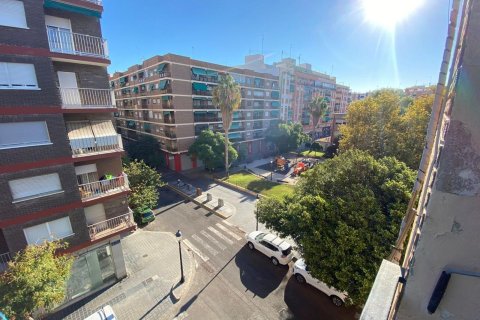 Appartamento a Valencia, Spagna 2 camere da letto, 76 mq. N° 166585