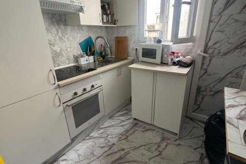 Dzīvoklis pārdošanā Mislata, Valencia, Spānijā 1 istaba, 95 m2 Nr. 166587 - attēls 16