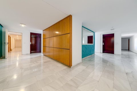 Apartament w Alicante, Hiszpania 1 sypialnia, 109 mkw. nr 166586 – zdjęcie 24