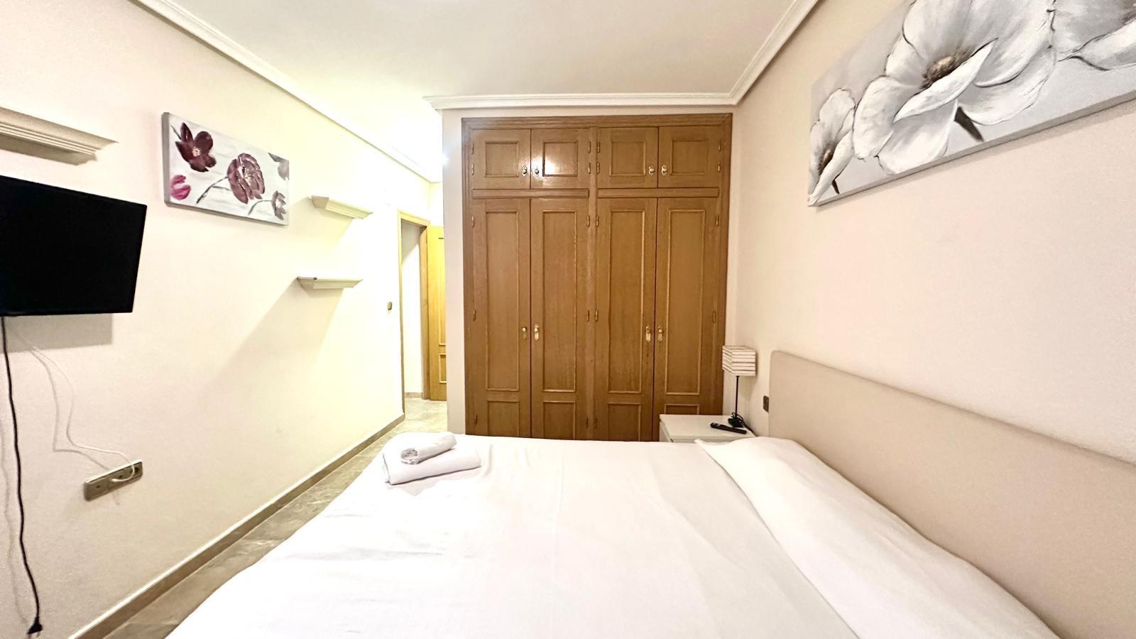 Appartamento a Torrevieja, Alicante, Spagna 3 camere da letto, 123 mq. N° 166583