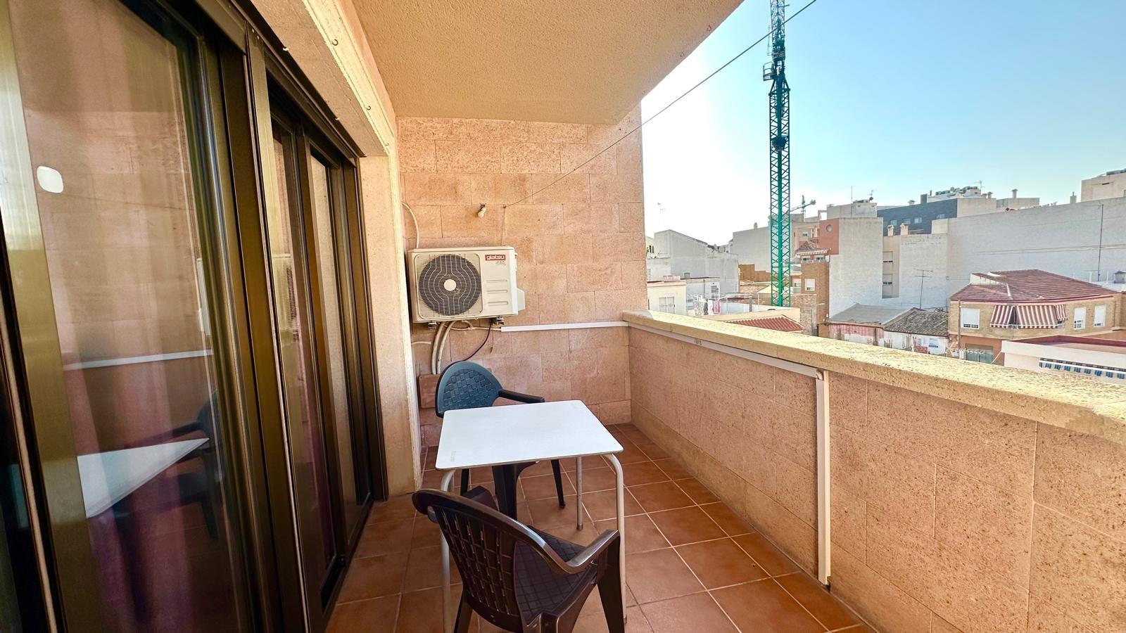 Appartamento a Torrevieja, Alicante, Spagna 3 camere da letto, 123 mq. N° 166583