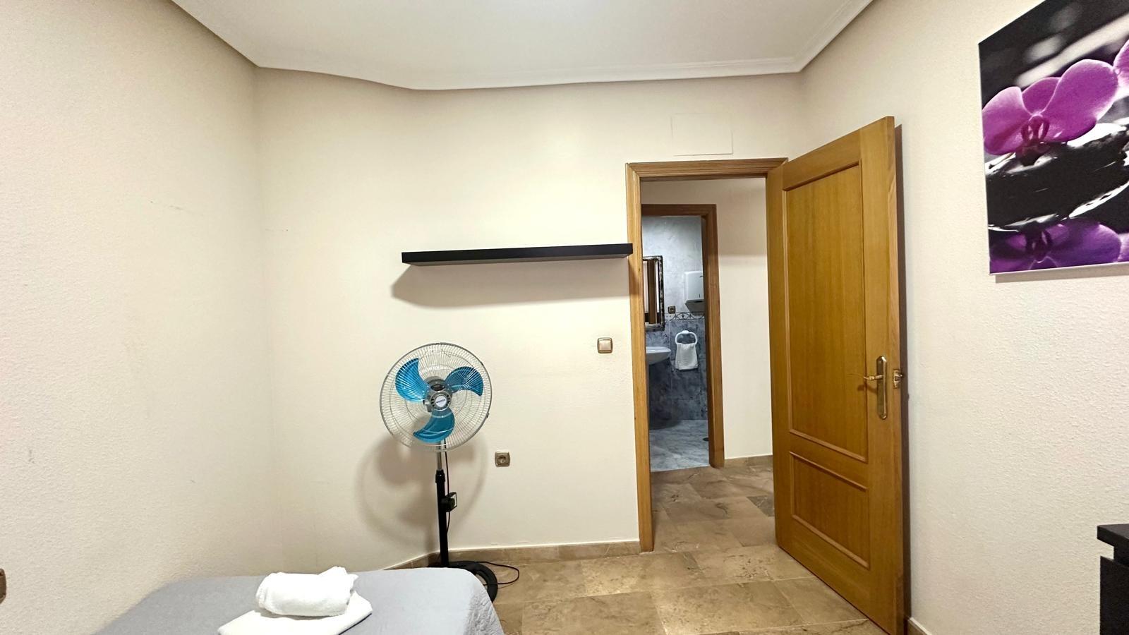 Appartamento a Torrevieja, Alicante, Spagna 3 camere da letto, 123 mq. N° 166583