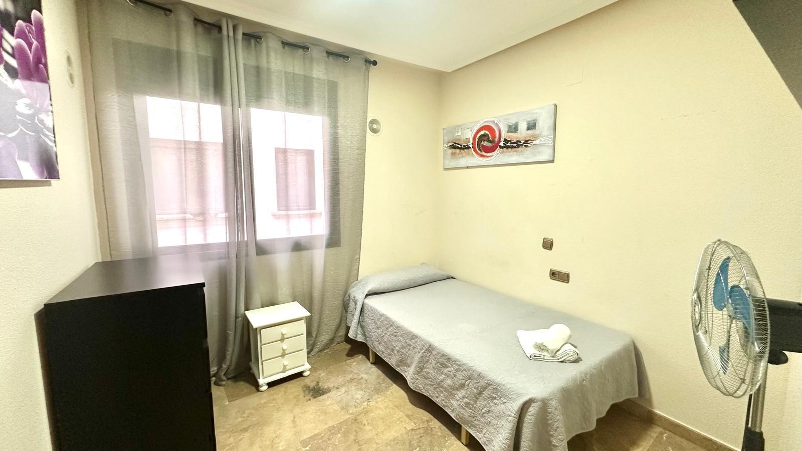 Appartamento a Torrevieja, Alicante, Spagna 3 camere da letto, 123 mq. N° 166583