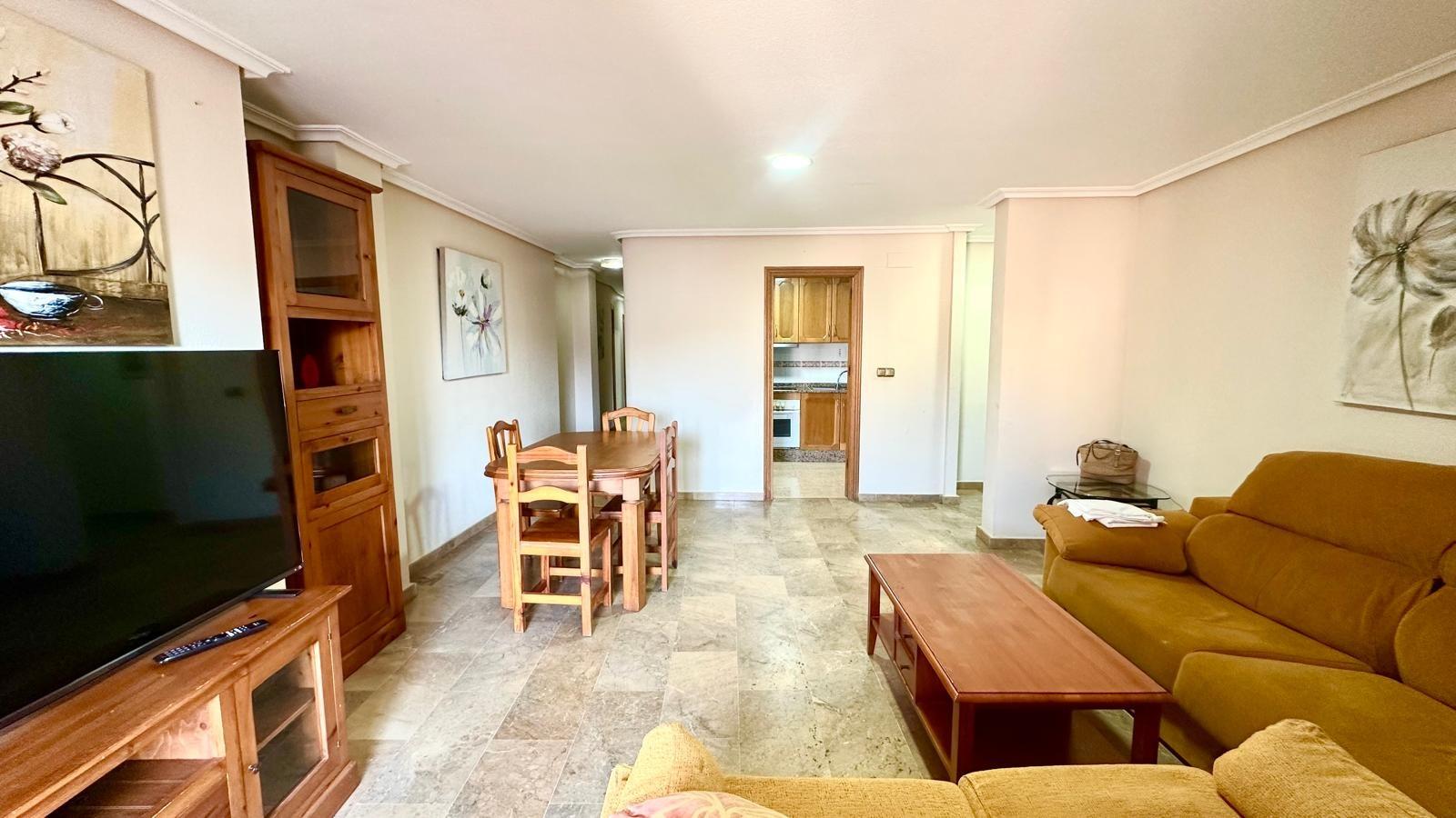 Appartamento a Torrevieja, Alicante, Spagna 3 camere da letto, 123 mq. N° 166583