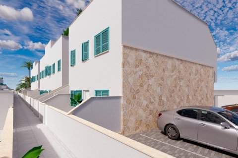 Bungalow for sale in Pilar de la Horadada, Alicante, Spain 3 bedrooms, 83 sq.m. No. 193082 - photo 5