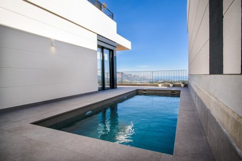 Villa till salu i Polop, Alicante, Spanien 3 sovrum, 200 kvm. Nr. 75989 - foto 8