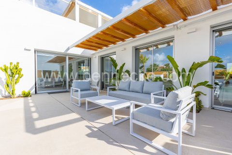 Продажа виллы в Бенихофар, Аликанте, Испания 3 спальни, 225м2 №104147 - фото 3