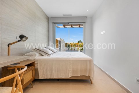 Продажа виллы в Бенихофар, Аликанте, Испания 3 спальни, 225м2 №104147 - фото 18