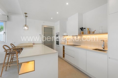 Продажа виллы в Бенихофар, Аликанте, Испания 3 спальни, 225м2 №104147 - фото 15
