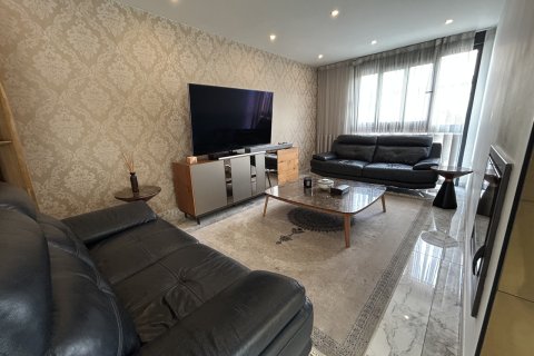 Villa till salu i Los Balcones, Alicante, Spanien 3 sovrum, 241 kvm. Nr. 139375 - foto 8