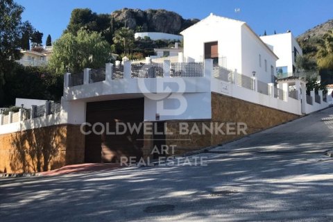 Villa en venta en Benalmádena, Málaga, España 4 dormitorios, 471 m2 No. 157709 - foto 18