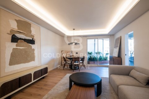 Apartment à Barcelona, Espagne 3 chambres, 76 m2 No. 157705
