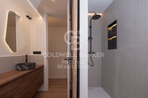 Продажа квартиры в Барселона, Испания 3 спальни, 76м2 №157705 - фото 23