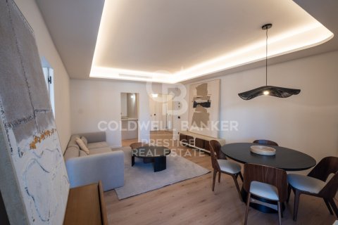 Продажа квартиры в Барселона, Испания 3 спальни, 76м2 №157705 - фото 5