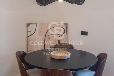 Продажа квартиры в Барселона, Испания 3 спальни, 76м2 №157705 - фото 7