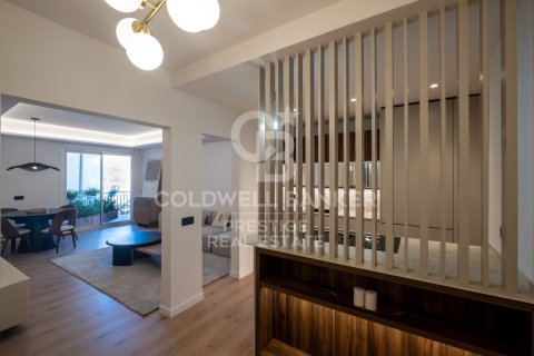 Продажа квартиры в Барселона, Испания 3 спальни, 76м2 №157705 - фото 8