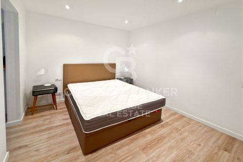 Huoneisto myytävänä Barcelona, Espanja, 1 makuuhuone, 64 m2 No. 157706 - kuva 16