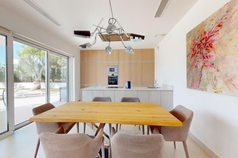 Villa en venta Alicante, España 4 dormitorios, 201 m2 No. 113283 - foto 9