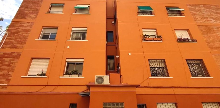 Apartamento en Barcelona, España 1 dormitorio, 49 m2 No. 191490