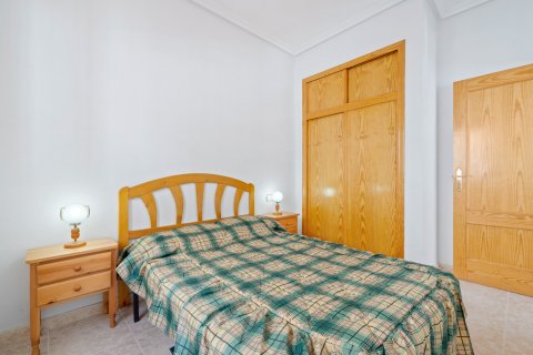 Casa adosada en venta en Alicante, España 3 dormitorios, 78 m2 No. 140125 - foto 7