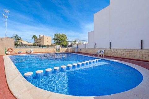 Casa adosada en venta en Alicante, España 3 dormitorios, 78 m2 No. 140125 - foto 27