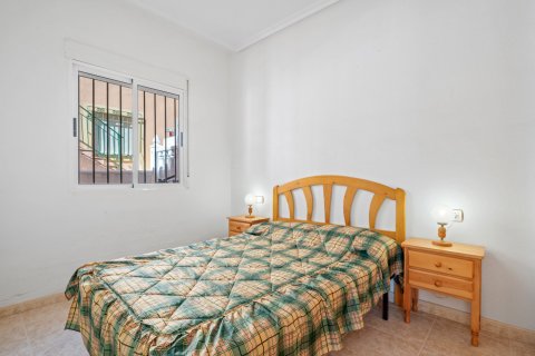 Casa adosada en venta en Alicante, España 3 dormitorios, 78 m2 No. 140125 - foto 8